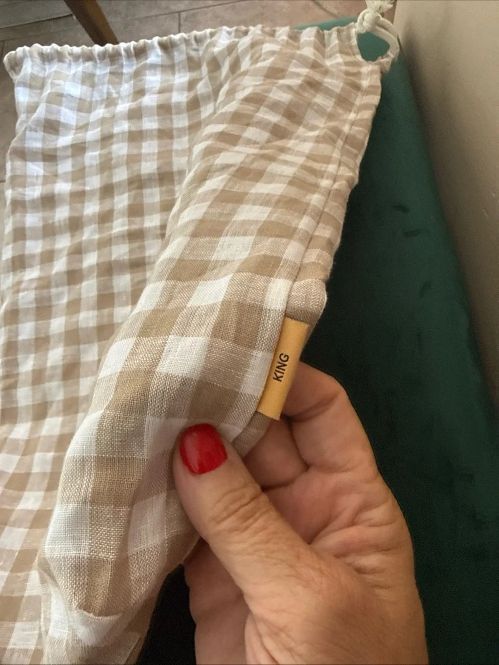 Quince Beige Gingham Linen Drawstring Sheets Purse  Bag King
